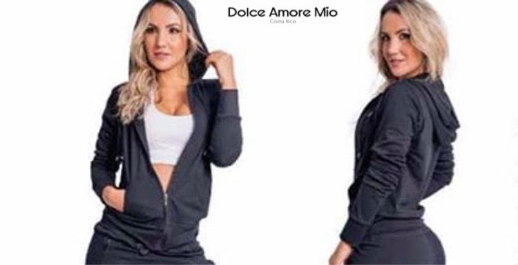 Sueter con capucha y bolsillos