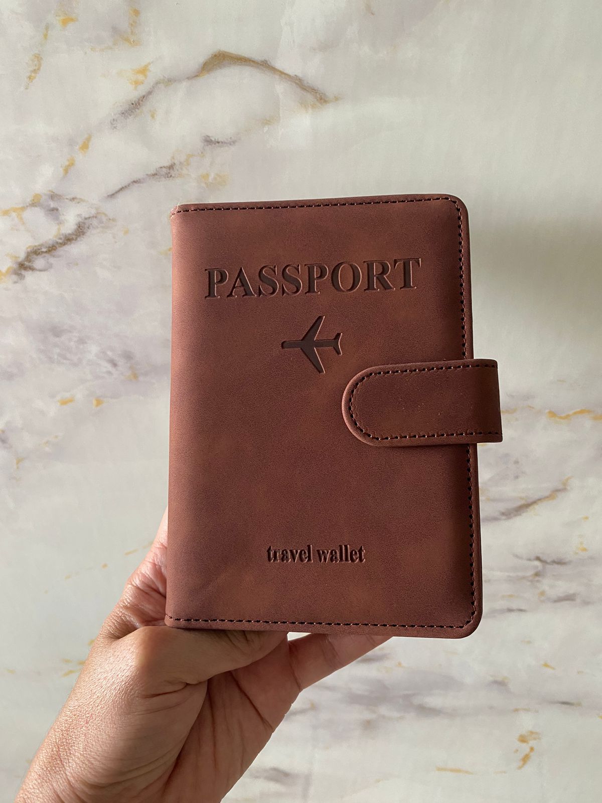 Porta pasaportes