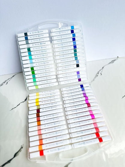 Set de marcadores acrilicos punta redonda