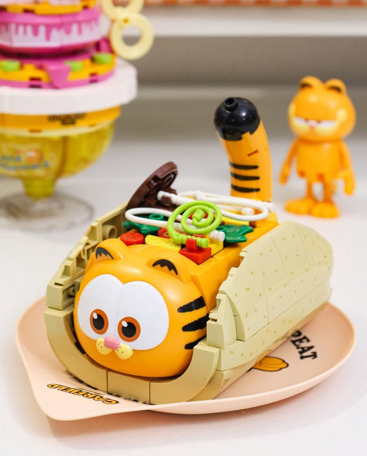Figura armable Garfield 🧡
